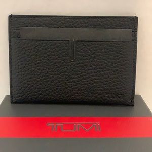 NWOT Tumi soft leather slim card case